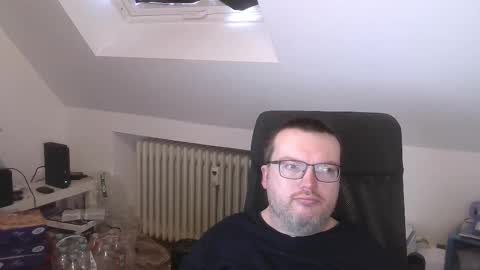 Oliver online show from February 19, 7:07 am