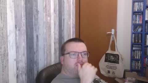 Oliver online show from September 25, 7:37 am