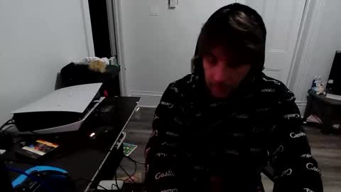 stonedpanda77 online show from March 8, 3:32 am