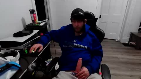 stonedpanda77 online show from March 17, 1:54 am