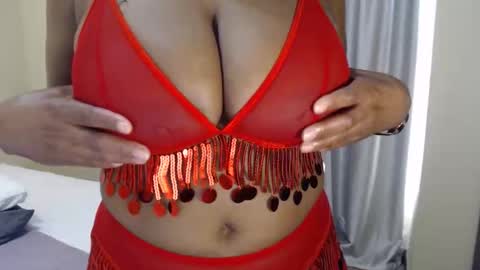 stonefruit76 online show from September 23, 8:19 am