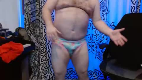 Stonerbear42 online show from April 1, 9:45 pm