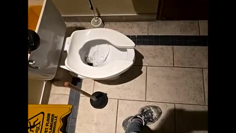 stopshottttt online show from March 5, 5:11 pm