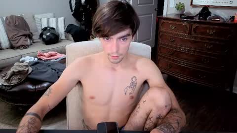 str8whiteboy21 online show from July 28, 4:39 pm