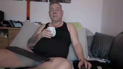 Stranger online show from March 23, 9:31 pm