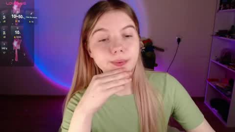 Juli online show from April 11, 7:45 am