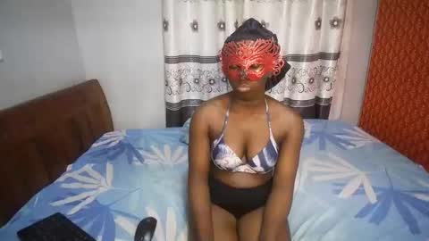 streetlioness online show from September 9, 10:54 pm