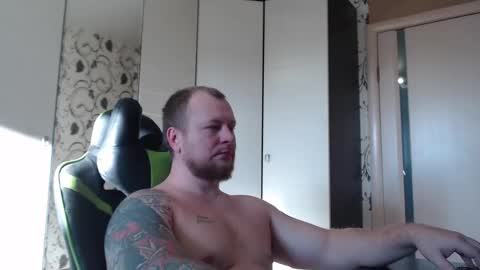 Alex online show from November 25, 9:08 am