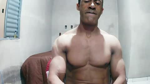 strongdaddyfantastic online show from June 30, 11:46 pm