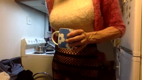 stugo1964 online show from July 13, 4:32 pm