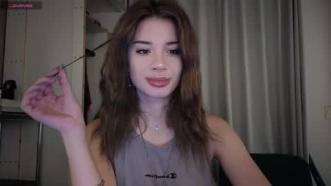 Sofa online show from April 25, 9:01 pm