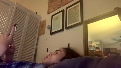 stxllaxcx online show from December 4, 3:00 pm