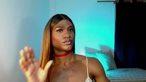 Suanny Klatten  It is my account independent  online show from March 2, 4:28 am