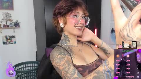 Alexy online show from March 25, 5:42 pm