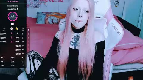 succubus_leslie online show from April 25, 9:45 pm