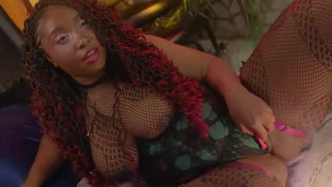 Succubus RoseMilk online show from February 24, 5:54 am