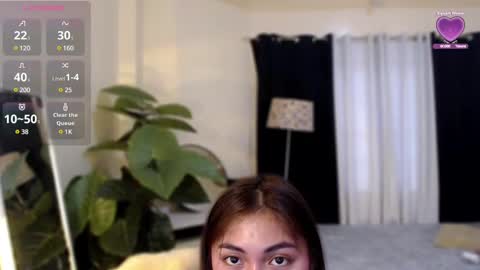 Snapshot of suckablechick chatting on February 10, 2:52 am Marry online show from February 10, 2:52 am