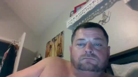 suckurclit40 online show from December 4, 3:17 am