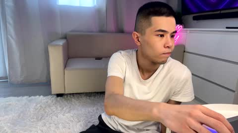 Emmy online show from February 23, 9:22 am