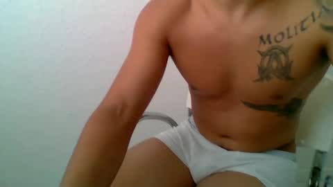 Snapshot of suetsemsay chatting on February 9, 8:02 pm suetsemsay online show from February 9, 8:02 pm