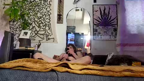 sugadee online show from February 14, 4:52 pm