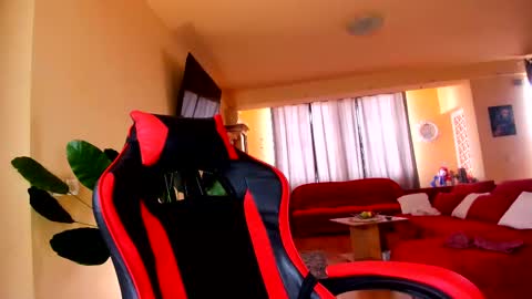 Snapshot of sugar_mayy chatting on February 27, 11:28 am May online show from February 27, 11:28 am