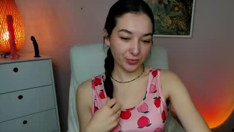 Megan online show from November 14, 8:27 am