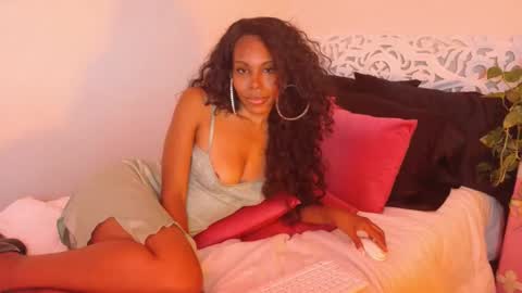 Kim Lee online show from January 7, 12:10 pm