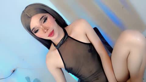 LoveSugar online show from April 13, 7:07 pm