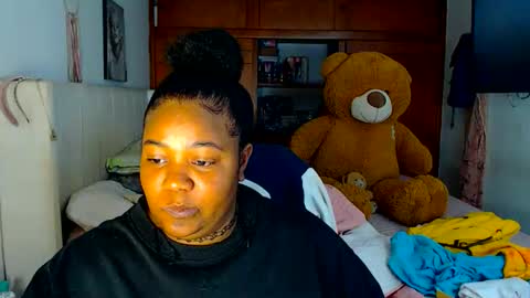 Cami   Back in 2 hours online show from January 6, 6:28 am