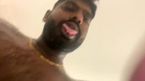 Let me be your knight that saves you online show from September 29, 4:17 pm