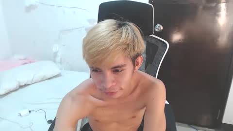 sultry_charls online show from November 9, 6:43 pm