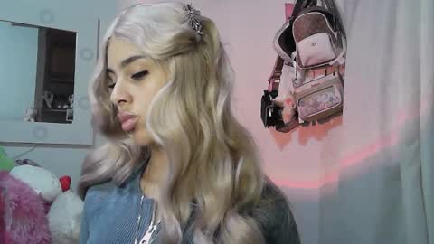 summer 09 online show from December 21, 4:08 am