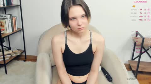 Snapshot of summer_lilac chatting on March 5, 8:21 pm Nelly online show from March 5, 8:21 pm