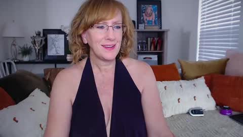 SummerKnightzzz online show from November 30, 6:15 pm