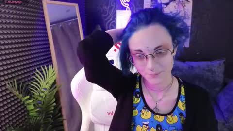 Sandy online show from January 7, 1:21 am