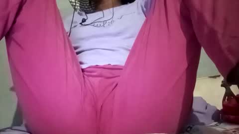 sunali_jain03 online show from March 6, 4:00 am