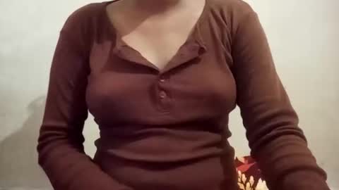 sunali_jain03 online show from February 22, 8:29 am