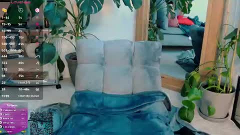 Hi Im Sunnie - Next show Friday August 1 online show from June 22, 10:28 pm