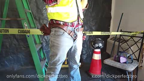 sunny valentine online show from October 31, 3:01 pm