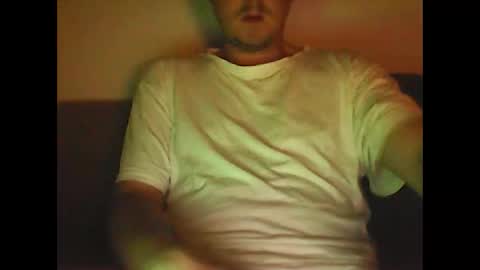 Snapshot of sunnygun0 chatting on February 28, 8:50 pm sunnygun0 online show from February 28, 8:50 pm