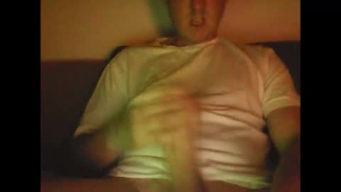 Snapshot of sunnygun0 chatting on February 19, 7:26 pm sunnygun0 online show from February 19, 7:26 pm