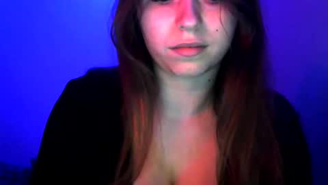 Lisa online show from December 15, 3:30 pm