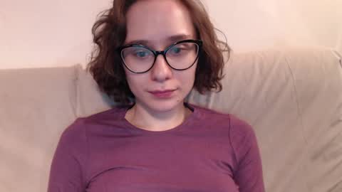 Hella online show from April 15, 7:58 pm