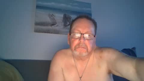 Sunspotbaby online show from July 28, 7:39 pm