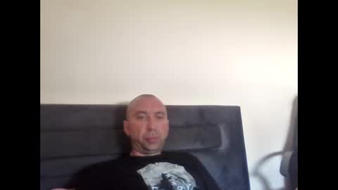 super42835015 online show from June 8, 1:56 pm