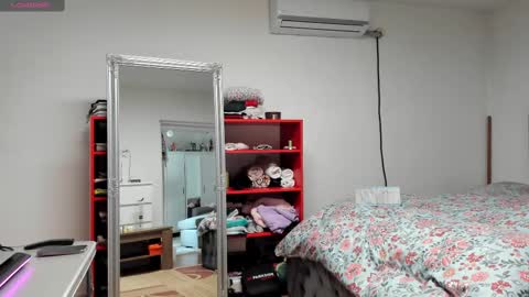 supermanboyxxl online show from February 26, 10:16 am