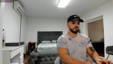 supermanboyxxl online show from November 24, 6:34 am