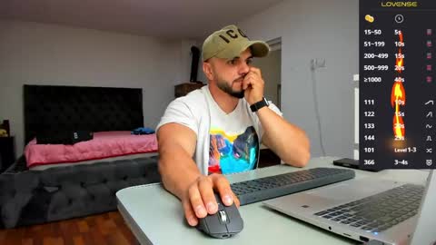 supermanboyxxl online show from June 2, 6:59 am