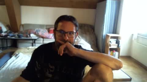 supersquirrel81 online show from October 3, 3:42 pm